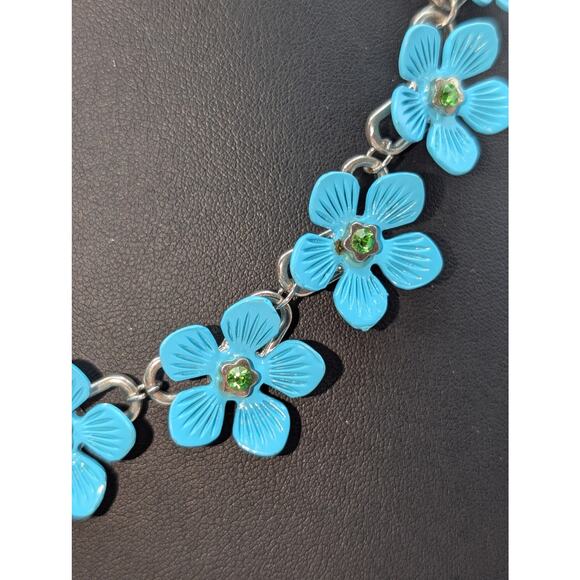 Nine Blue Metal Green Crystal Flowers on Silver Tone Chain 18"-21" Necklace - Picture 5 of 7